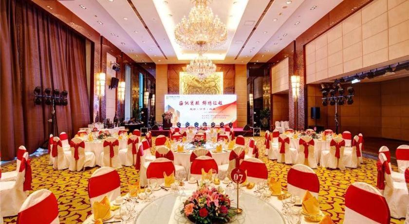 Shenyang Haiyun Jinjiang International Hotel Exterior foto